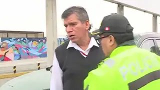 Aeropuerto Jorge Chávez: conductor informal se resiste a intervención policial