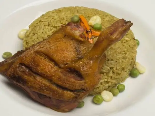 El arroz con pato es reconocido como uno de los mejores platos del mundo, según Taste Atlas