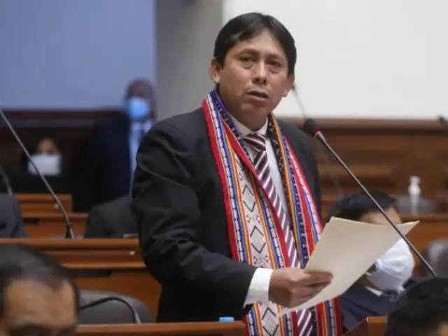 Congreso: Paul Gutiérrez retira iniciativas legislativas que fueron creadas con chat GPT