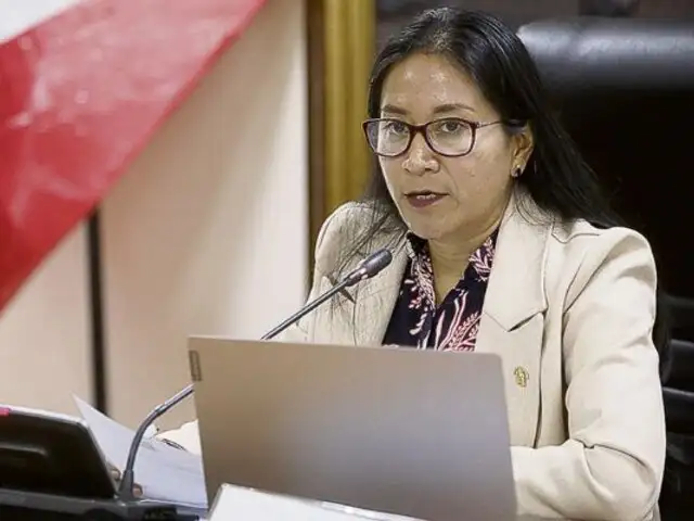 ‘Mochasueldos’: Subcomisión admite a trámite denuncia constitucional contra Rosio Torres por concusión