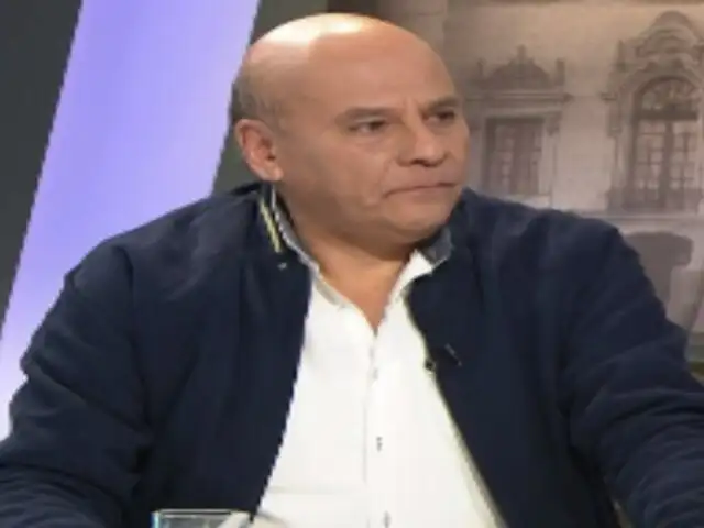 César Campos: "Yo creo que la presidenta Dina Boluarte está recibiendo amenazas subidas de tono"