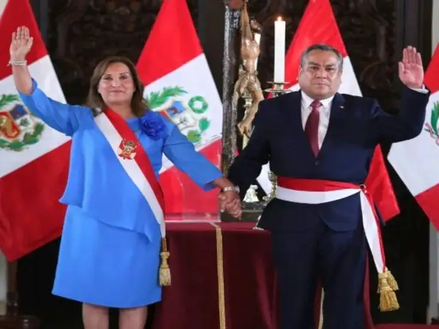 Gustavo Adrianzén sobre Dina Boluarte: “Ha tenido el valor de enfrentarse a una de las peores crisis del Perú”