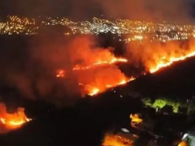 Huánuco: reportan incendio de grandes proporciones cerca del aeropuerto de Tingo María