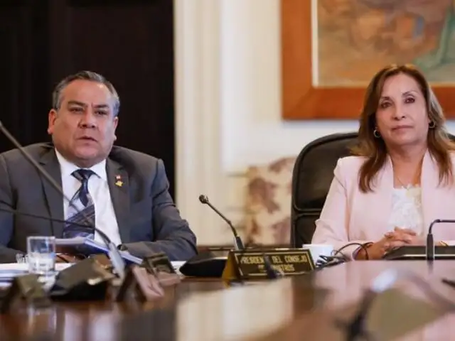 Gustavo Adrianzén descarta reelección de Dina Boluarte: “No está contemplada en la Constitución”