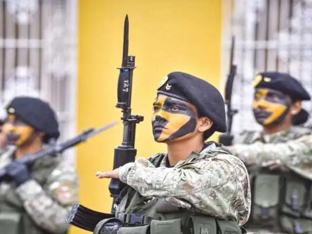 Militares resguardan colegios en Trujillo tras atentados con artefactos explosivos