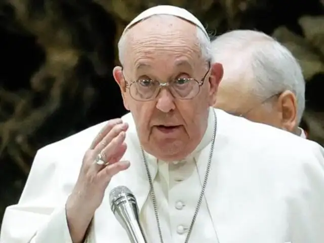 Papa Francisco pide prohibir armas de inteligencia artificial en cumbre del G7