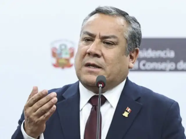 Premier Adrianzén resta importancia a las declaraciones de Salatiel Marrufo