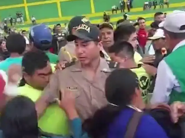 Copa Perú: hinchas no soportan derrota de su equipo y agarran a golpes a árbitro