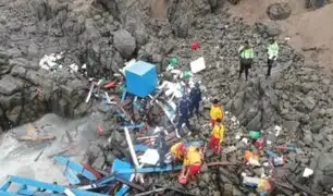 Accidente en Tacna: embarcación pesquera se estrella contra rocas y deja 3 fallecidos
