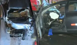 Pasajera de un taxi perdió la vida al chocar contra un tráiler en Surco