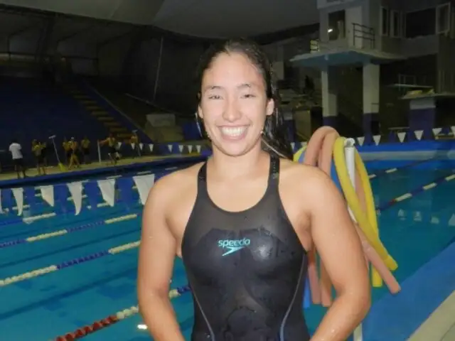 París 2024: María Bramont-Arias alcanzó el puesto 21 en su debut en natación de aguas abiertas