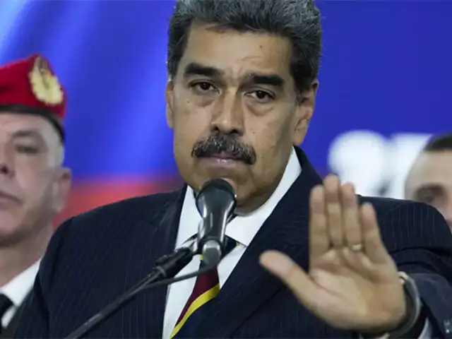 Nicolás Maduro tilda de "imbéciles" a quienes lo critican por adelantar la navidad en Venezuela