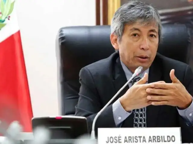 Ministro de Economía descarta uso de impuestos para financiar a Petroperú