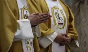 ¡Insólito! Sacerdote habría utilizado ofrendas para viajar por el mundo y someterse a cirugías