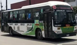 ¡Siguió manejando pese a estar herido! Sicarios disparan contra chofer de bus en Ancón