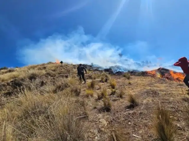 ¡Alarmante! Cajamarca: incendio forestal continúa desde más de 15 días