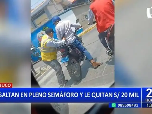 Huánuco: Delincuentes asaltan a motociclista en pleno tráfico y le quitan 20 mil soles