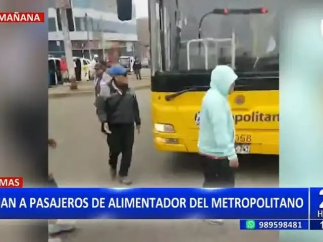 Paro de Transportistas: Manifestantes bajan a pasajeros de alimentador del Metropolitano