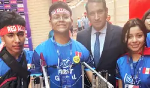 Escolares de Arequipa representan al Perú en competencia mundial de robótica de Atenas