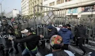 Paro de transportistas: se registra un herido de gravedad tras enfrentamientos en la av. Abancay