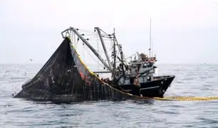 Viceministro de Pesca anuncia medidas para controlar pesca ilegal dentro de las 200 millas peruanas