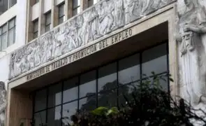 Aumento del sueldo mínimo se decidirá a fines de octubre