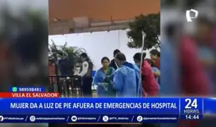 VES: ¡Insólito! mujer da a luz de pie en las afueras de sala de emergencias de hospital