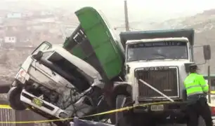 Tragedia en Carabayllo: choque entre camiones en la Av. Túpac Amaru deja dos muertos