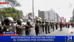 Mototaxistas protestan en el Congreso contra extorsiones