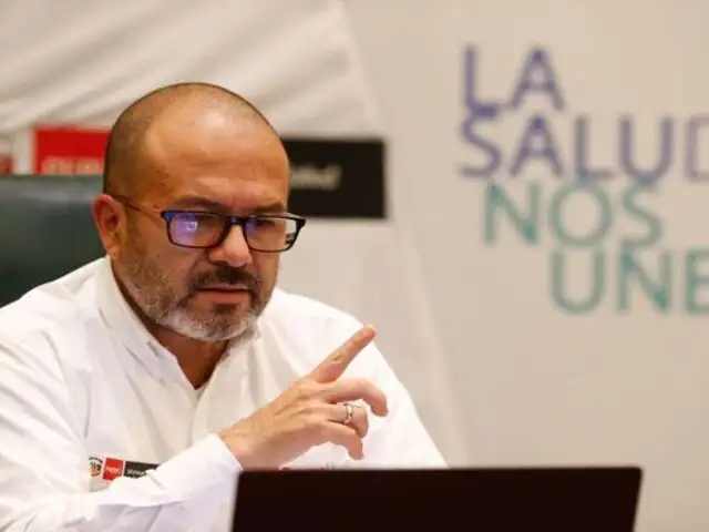 Víctor Zamora: aprueban informe que propone inhabilitar por 10 años a exministro de Salud