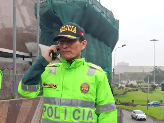 Abogado de Colchado tras ser visto resguardando un puente: “Es desperdiciar un agente con altas calificaciones”