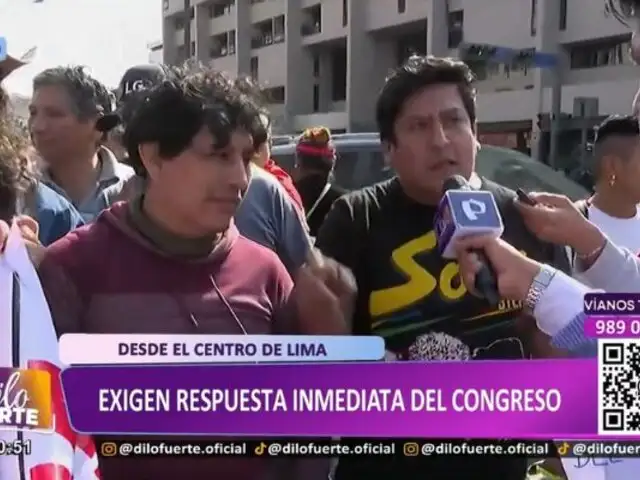 Dirigentes transportistas vuelven a ingresar al Congreso para negociar levantamiento del paro