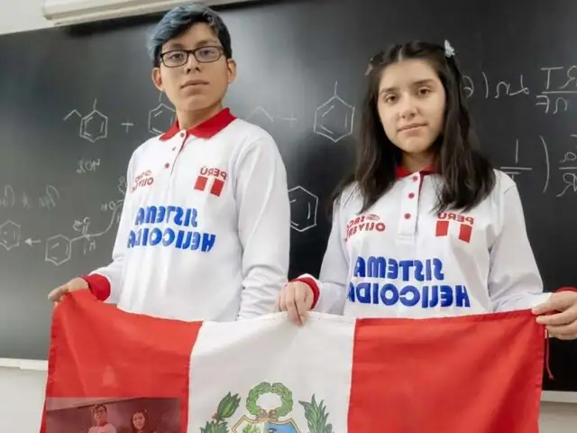 Estudiantes peruanos ganan medallas de oro en olimpiada de química en Costa Rica