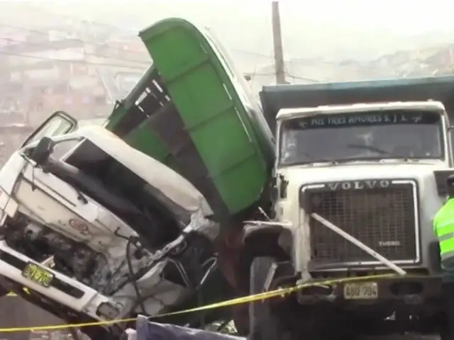 Tragedia en Carabayllo: choque entre camiones en la Av. Túpac Amaru deja dos muertos