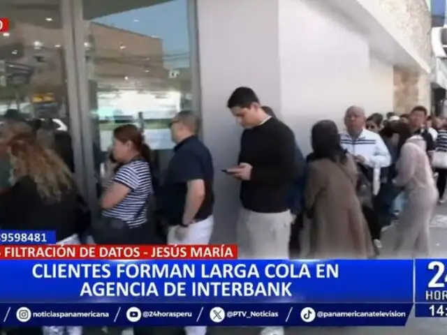 Tras ciberataque a Interbank: Clientes forman largas colas en agencia de la entidad bancaria