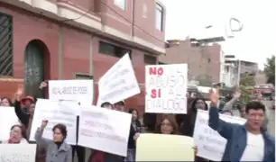 Con pancartas en mano: vecinos de SJM temen ser desalojados por Vía Expresa Sur