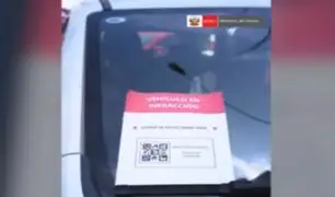 ¡Alerta! Estafadores usan QR falsos en limpiaparabrisas para robar información personal