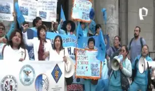 Trabajadores de salud del Minsa inician huelga nacional indefinida