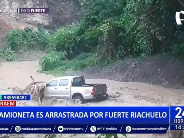 Vraem: Camioneta es arrastrada por fuerte riachuelo