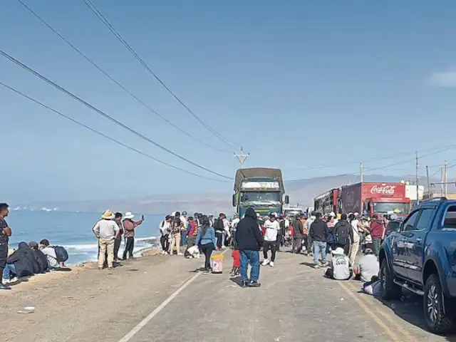 Bloqueos en la Panamericana Sur: 40% de flota de buses interprovinciales y camiones está paralizada