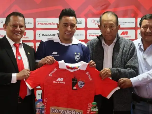 Cienciano advierte a Christian Cueva: "Lo queremos como futbolista, no como cantante"