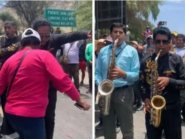 Orquesta arma show en carretera para cruzar vía bloqueada durante paro en Ica