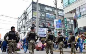 Más de 900 policías resguardarán Gamarra y Mesa Redonda durante Navidad y Año Nuevo