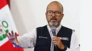 Congreso inhabilita por 10 años a exministro Víctor Zamora