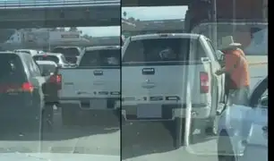 ¡Indignante! Vendedor ambulante raya camioneta y desinfla llantas en pleno tráfico