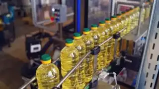 Bolivia suspende exportaciones de aceite hacia Perú por alza de precios