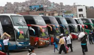 Precios de pasajes suben en Terminal de Yerbateros por Navidad