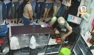 Falsas compradoras roban celulares de alta gama de tienda en Gamarra en plena campaña navideña