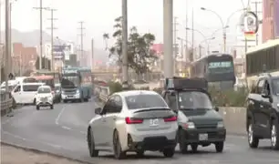 ¡Increíble! Conductores realizan maniobras peligrosas en Vía Evitamiento