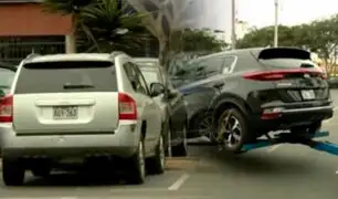 Estacionamientos usurpados: el reportaje que se hizo viral en todo el Perú